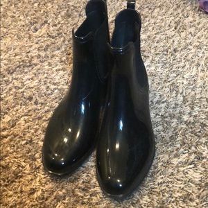 NWOT Justfab ankle rain boots.